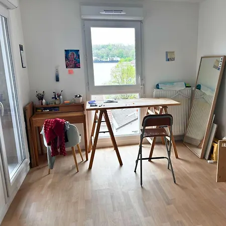 Barba Artful Flat, Cosy Flat 10 Minutes From Paris *